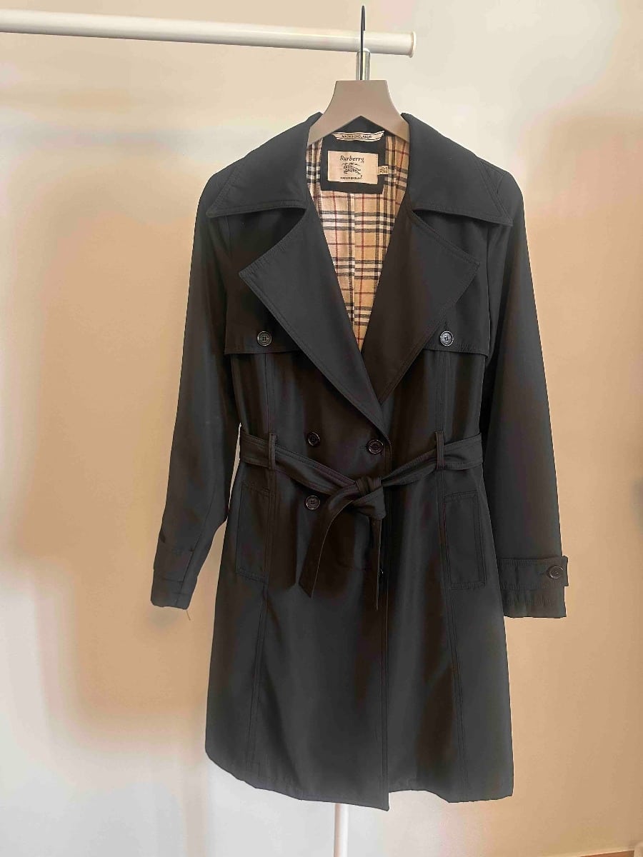 BURBERRY ΚΛΑΣΙΚΗ ΜΑΥΡΗ ΚΑΜΠΑΡΝΤΙΝΑ