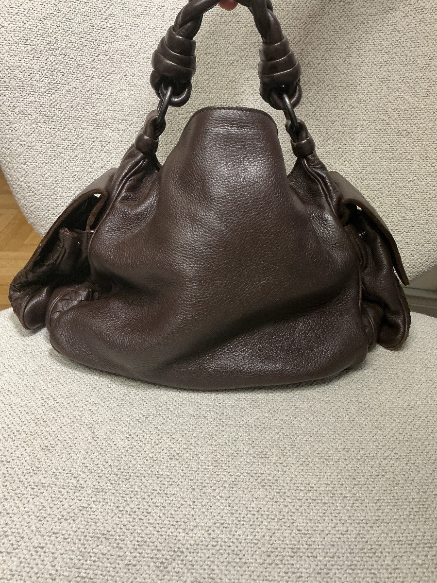 BOTTEGA VENETA CAMPANA LEATHER BAG