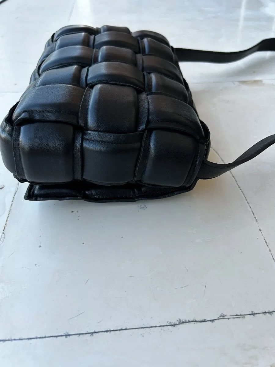 BOTTEGA VENETA CASSETTE BAG