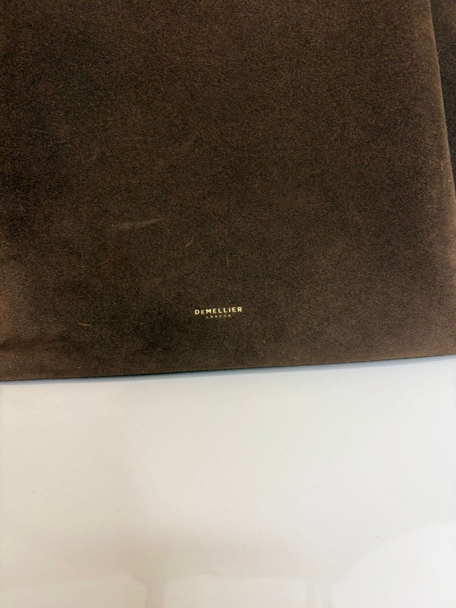 sc:https://assets.momcycle.gr/media/catalog/product/w/h/whatsapp_image_2026-03-30_at_5.22.55_pm_9_.jpeg